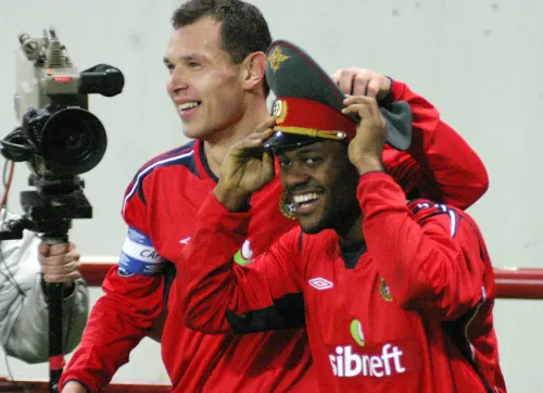 Отнял фуражку у полицейского и поливал матом Газзаева. Самый «яркий» армеец в истории