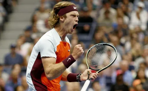 Рублёв против «трёхцветных». Два француза обыграны, впереди — третий