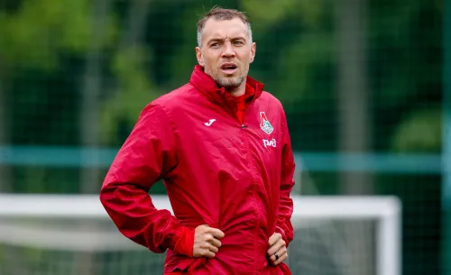 «Срочно избавляться от Дзюба-зависимости!» Экс-президент «Локо» жёстко прошёлся по команде