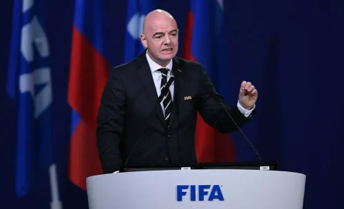 Инфантино признал, что ФИФА может снять запрет. Когда и куда вернётся российский футбол?