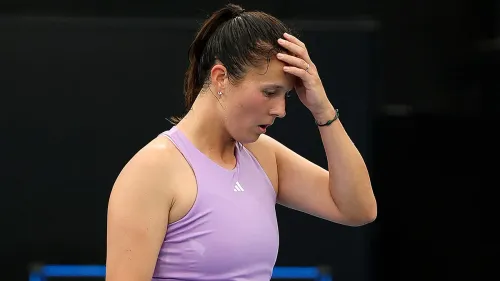 Беспросветный мрак Касаткиной. Экс-россиянка на грани вылета из топ-100