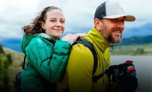 Она не может ходить, он — видеть. История идеальной пары, покоряющей горы и сердца