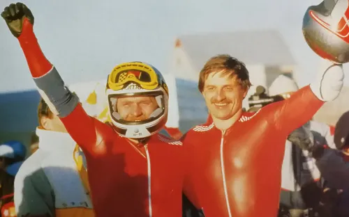 «Думаю, где ему бить морду?» Как СССР завоевал единственное золото ОИ в бобслее