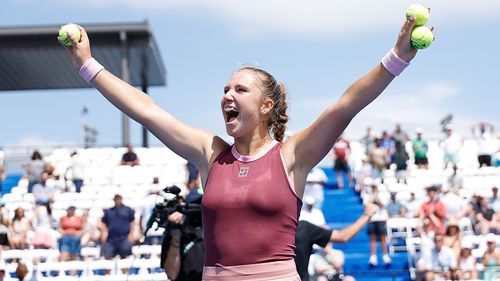 Лютова - мощь! 16-летняя россиянка сенсационно выиграла титул WTA