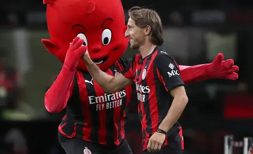 «Милан» в гостях у «Лечче». Модрич идёт за первыми очками в составе «россонери»