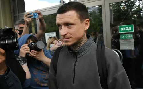 Мамаев устроил дебош в самолёте. Что случилось и что грозит футболисту