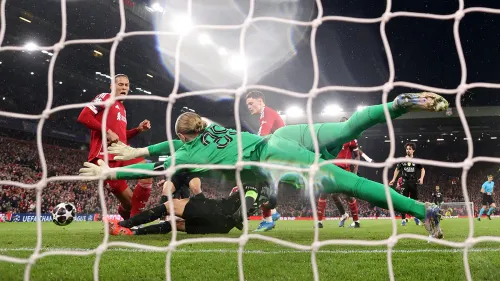 У Сафонова — великий матч. Шевалье теперь не стыдно быть в запасе