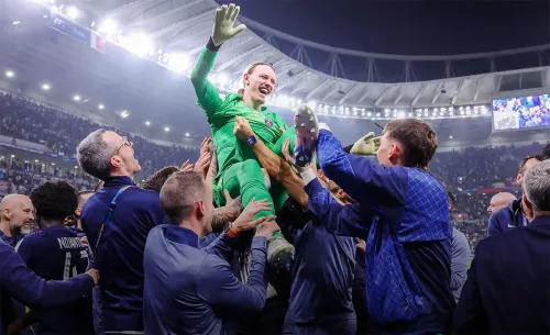 В Париже новый король! Сафонова не свергнет ни Шевалье, ни главный тренер