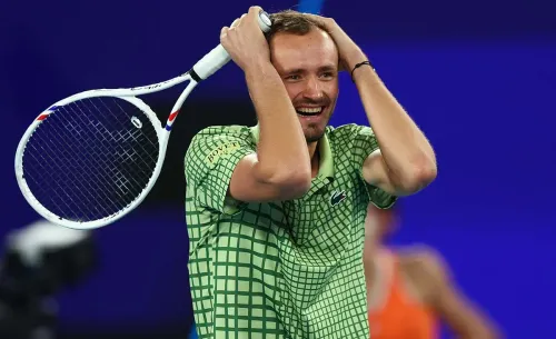 Безумный турнир в Австралии. Анисимова выбила Медведева, Сафина устранил американец