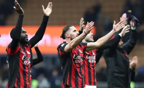 Прогноз на матч «Милан» – «Лацио». Продолжат ли «россонери» погоню за скудетто?