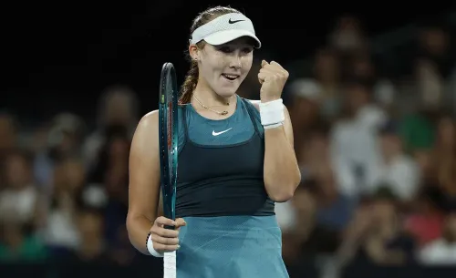 Мирра Андреева — Мари Боузкова. Выйдет ли россиянка в четвертьфинал? 