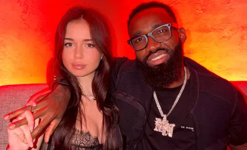 Игрок «Динамо» загулял после поражения «Акрону». Пошёл в клуб, изменил девушке и выгнал её