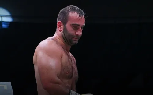 Жизнь после Усика. Мурат Гассиев никак не может отойти от поражения украинцу