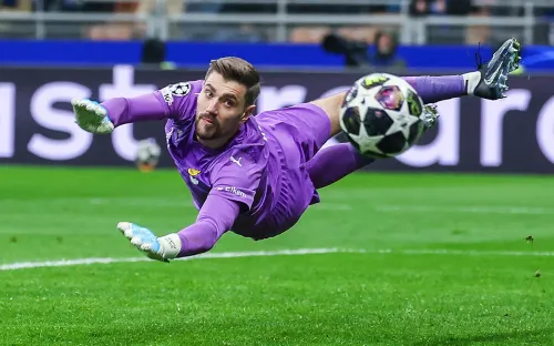 Маски сброшены — норвежцы забирают русского вратаря. Мбаппе точно стоит беспокоиться