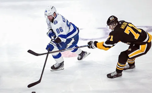 «Тампа-Бэй» — «Питтсбург». Малкин и Кросби проверят на прочность Кучерова с Василевским