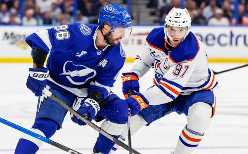 Играет лучше Макдэвида, но славы нет. Почему Кучеров — самая неприметная звезда НХЛ