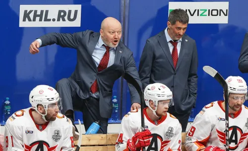 Очищение хоккейного Екатеринбурга. В КХЛ, похоже, плюс одна отставка