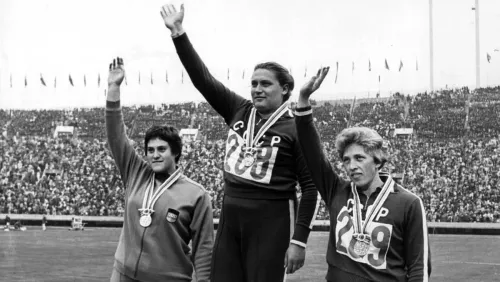 Из ГУЛАГа на пьедестал. История первой олимпийской чемпионки СССР