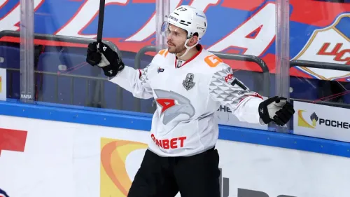 ЦСКА мстит его бывший, в «Локомотив» завезли бетон. Итоги огненной недели в КХЛ