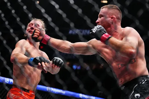 Отказался от бургеров и проиграл. Весогонка Пимблетта — самое странное шоу в UFC