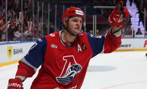 Радулов спас «Локо», а Лукашенко с Умкой вдохновили «Динамо». Главные события плей-офф КХЛ