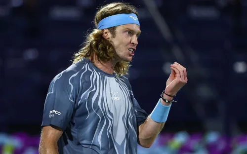 Рублёв испугал новой истерикой. Сафин матерился, но ничем не помог