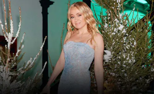 Рудковская составила рейтинг безумно дорогих ёлок. Хотели бы видеть таких красавиц дома?