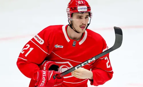 Их осталось трое. Похоже, «Спартак» выбросил белый флаг до плей-офф