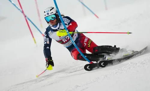 Кто вошёл в число фаворитов на ОИ-2026 16 февраля. Главные старты и шансы россиян на медали