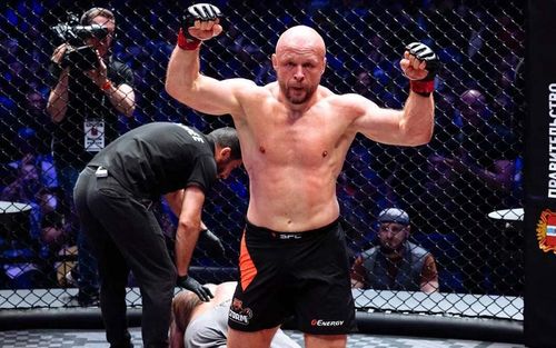 Шлеменко в 42 года возвращается в Америку. Наш чемпион проверит монстра борьбы из UFC