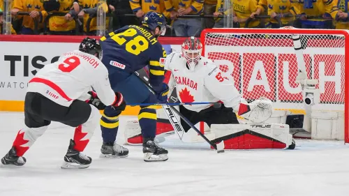 Без России фаворитов нет. Главные интриги чемпионата мира по хоккею в Швейцарии