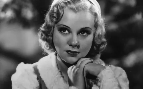 Золото ОИ и ужин с Гитлером. Успехи фигуристки меркли в тени скандалов и связи с нацизмом