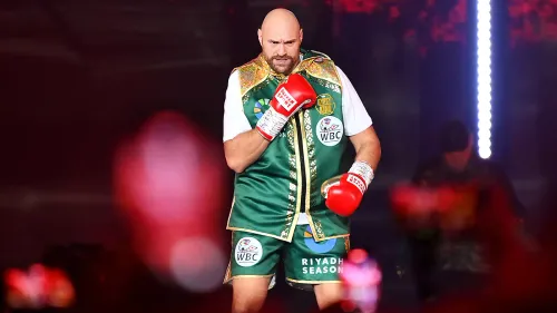 Тайсон Фьюри – Арсланбек Махмудов, дата и время начала, где смотреть трансляцию и всё о шансах боксёров