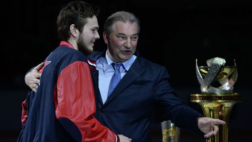 Внук Третьяка, два олимпийских чемпиона и легенда «Барыса». Кто завершил карьеру в 2026-м