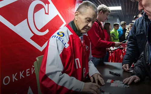 Известный хоккеист умер в болезни и нищете. Виктора сгубило предательство жены