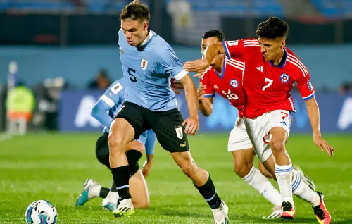 Чили и Уругвай завершают в Сантьяго квалификацию на ЧМ. Огорчат ли хозяева фаворита?