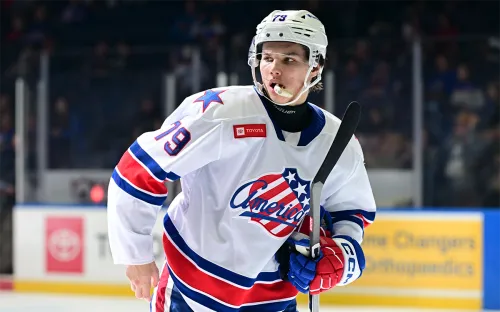 Пора возвращаться в Россию. Семь замученных талантов нашего хоккея в АХЛ