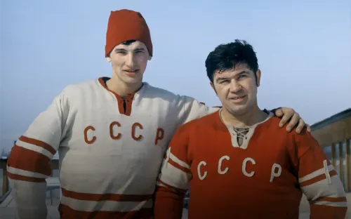 Легендарный советский голкипер умер на работе. По нему фанател Третьяк