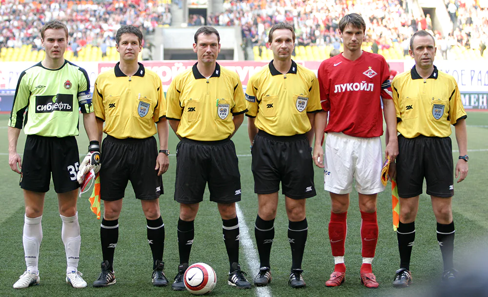 судья_Флориан_Майер_Спартак_ЦСКА_2005_Фото_ФК_«Спартак».webp
