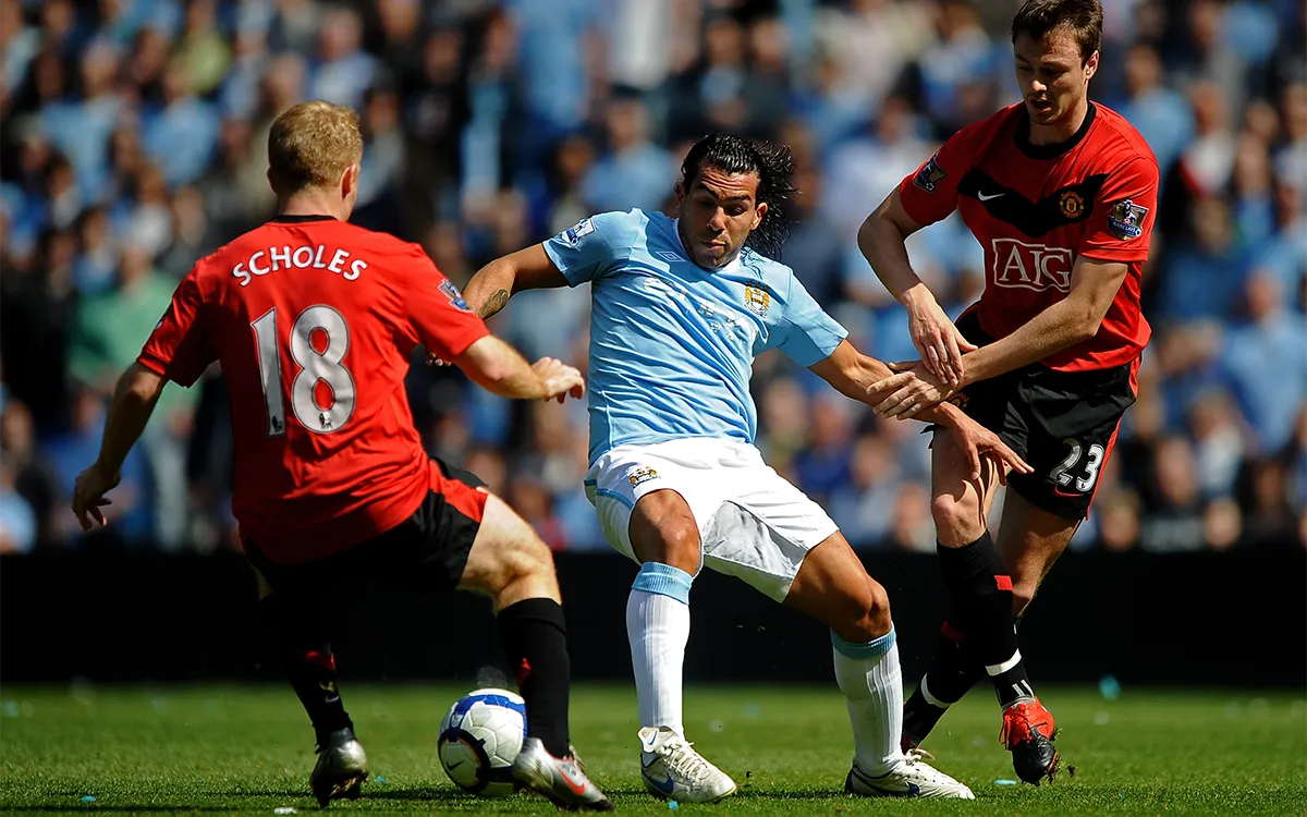 tevez-scholes-Getty-Images.webp