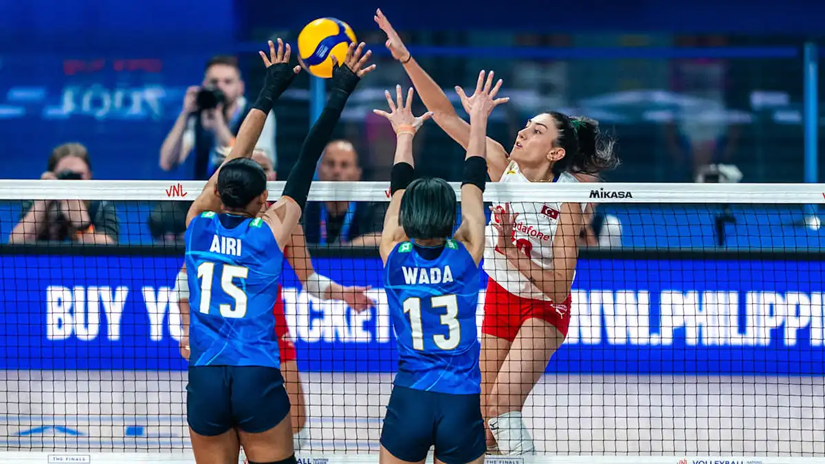 yaponiya-turciya-zhenskiy-voleybol-foto-VNL-00002.webp